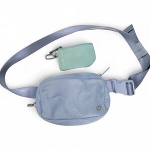 Lululemon Everywhere Belt Bag